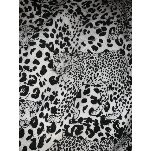 Cheetah/Leopard crop top - Picture 7 of 8